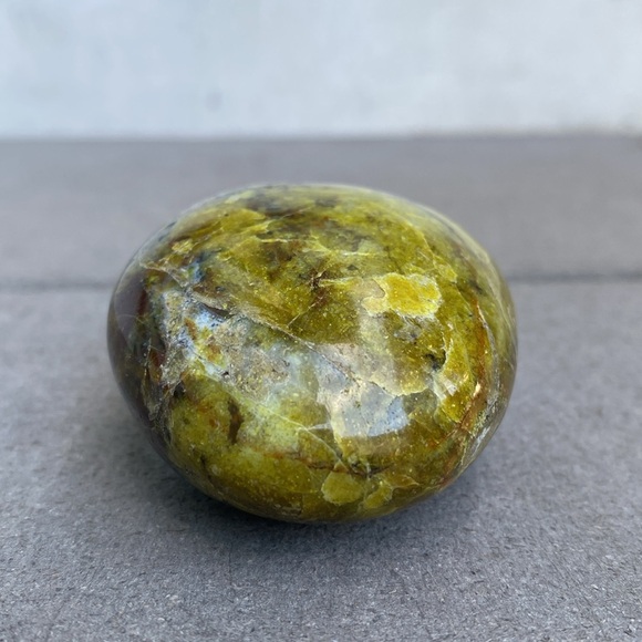 Green Opal Palm stone - Picture 6 of 8